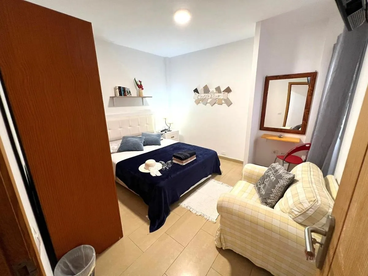 Homestay Alcamar Habitacion Privada Con Bano Compartido Cerca Al Mar! Alcala
