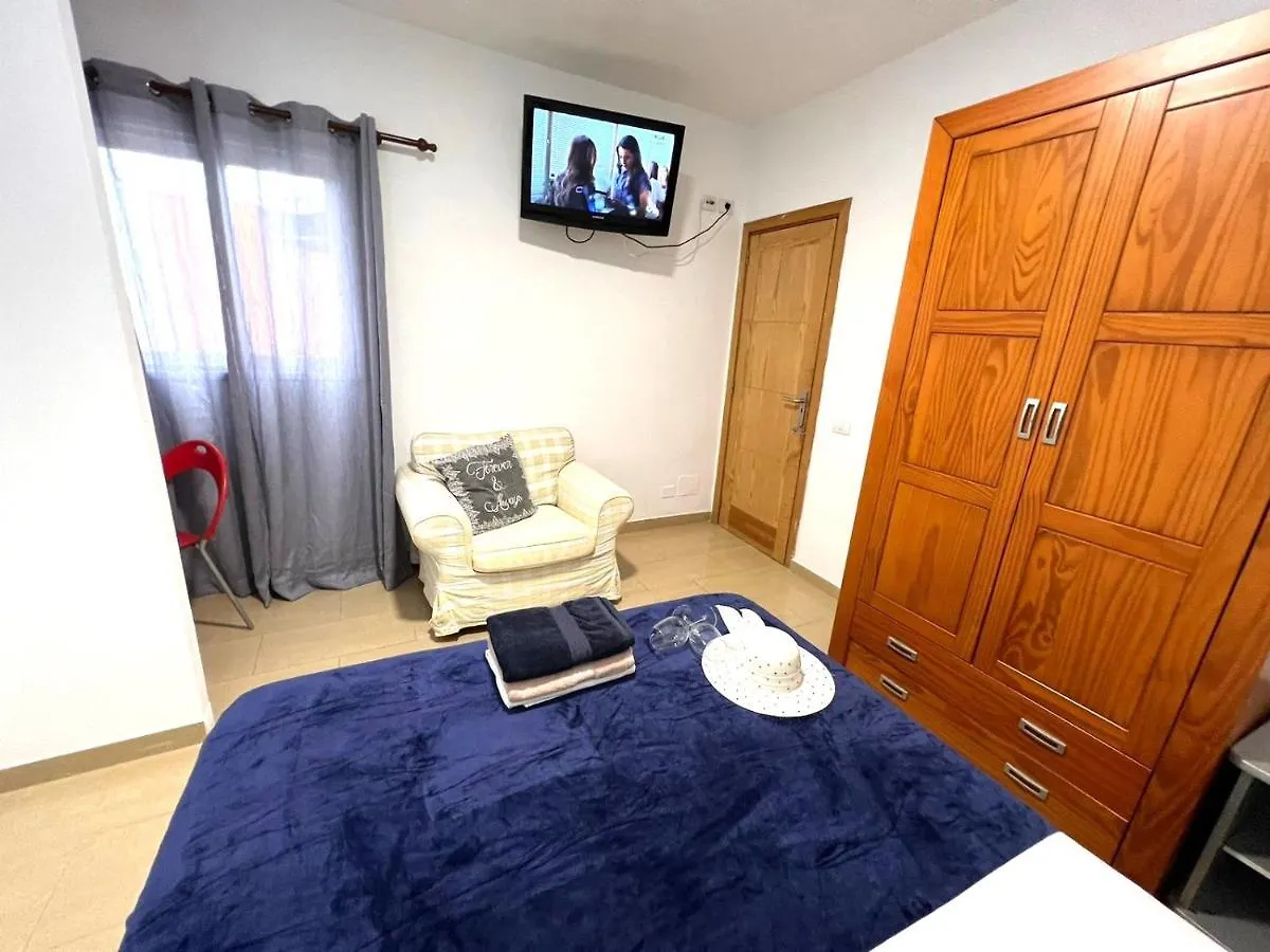 Alcamar Habitacion Privada Con Bano Compartido Cerca Al Mar! Alcala  Spain