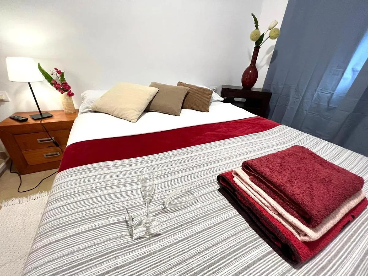 Alcamar Habitacion Privada Con Bano Compartido Cerca Al Mar! Alcala  Homestay Alcala (Tenerife)