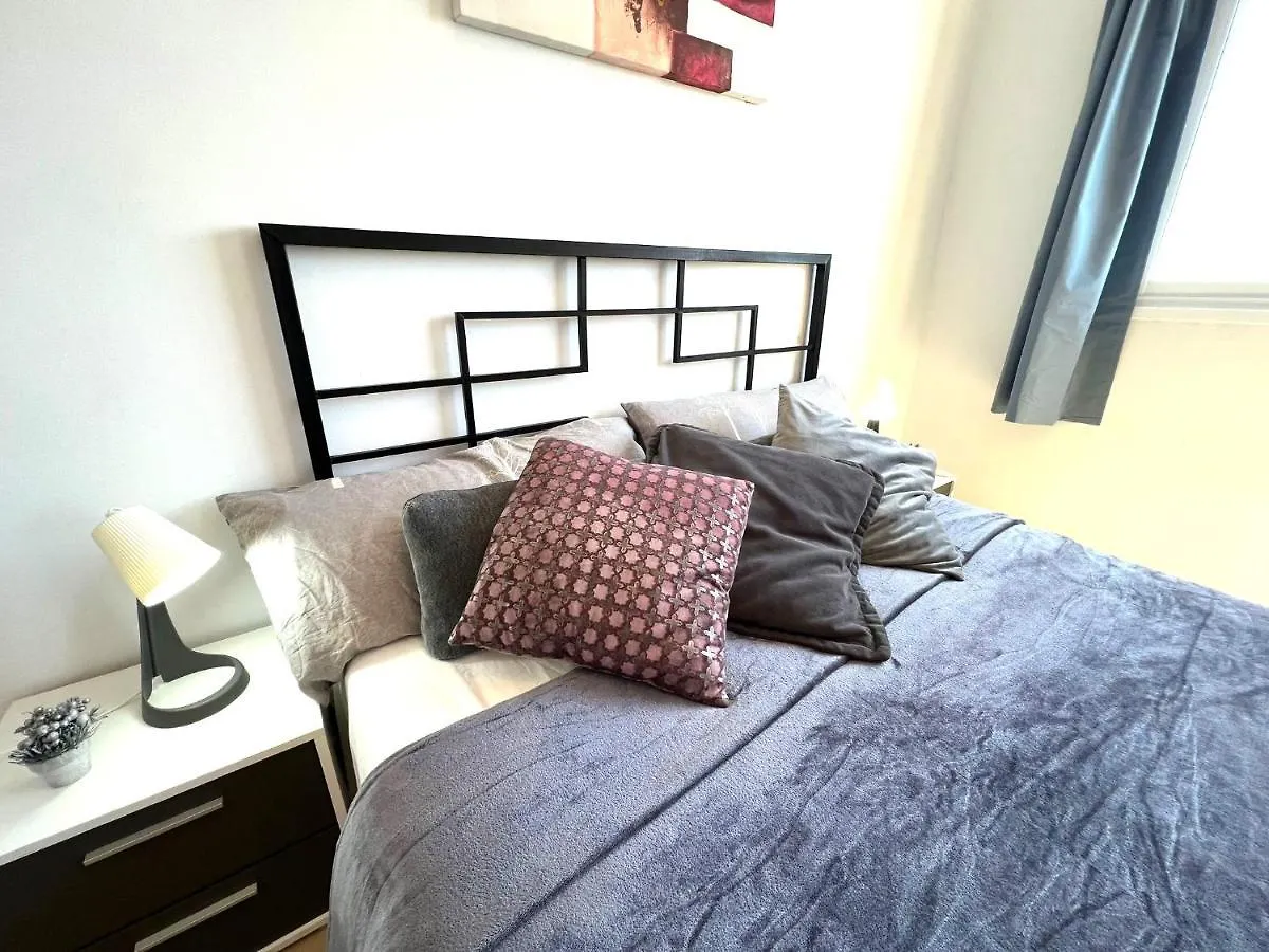 Homestay Alcamar Habitacion Privada Con Bano Compartido Cerca Al Mar! Alcala